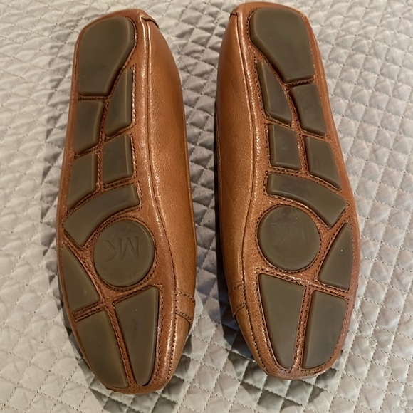 Michael Michael Kors camel colored leather shoes size 8 - Picture 2 of 5
